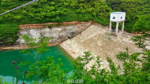 6bd61591jw1esnszzokqnj218g0oyned