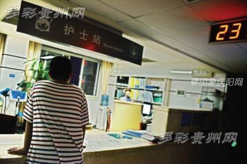 12歲男孩照顧重病媽媽 自學(xué)《本草綱目》配藥