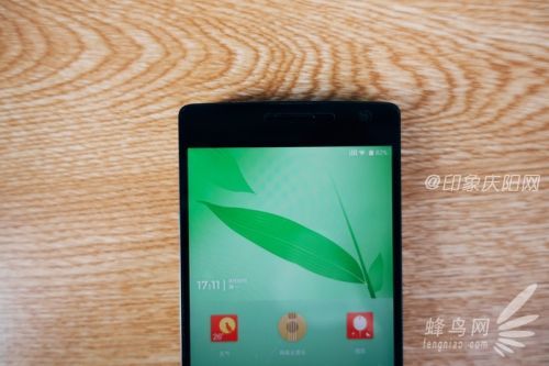 1300萬像素大底傳感器 一加手機2成像測試