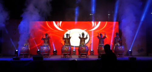 1鼓舞盛世&middot;情動(dòng)鄉(xiāng)情