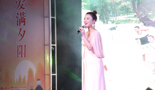 9慶陽(yáng)歌星齊亞妮放歌《美美的幸福》
