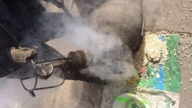 庆阳：街头又见爆米花的老人（组图）