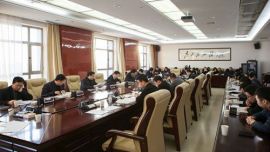 市委办公室迅速传达学习市委三届九次全委（扩大）会议暨全市经济工作会议精神 