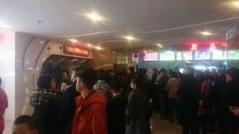 庆阳市民过年新花样：春节期间电影院人气旺