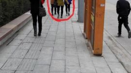 庆阳：街头美女逢人借钱是救急还是诈骗？