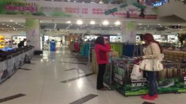 庆阳：天气阴冷“宅”住假期消费格外冷清