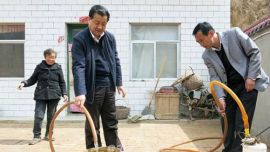 黄正军赴华池县开展“双联”帮扶活动