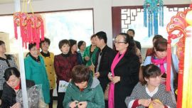 白银市妇联一行来庆阳市学习考察香包刺绣产业