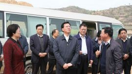 贠建民在庆城县调研时强调：打好交通攻坚战铺就群众致富路 探索金融扶贫路撬动产业大发展