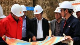 庆阳市副市长钱建华调研陇东气田勘探开发工作