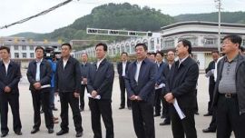 贠建民张文礼带领全市上半年重点工作观摩督查组在合水县观摩督查