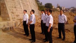 贠建民调研庆城县鹅池洞加固维修项目  