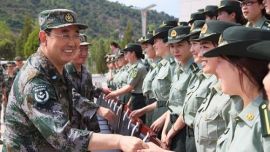 庆阳市举行南梁女子民兵连授旗仪式暨党政领导干部军事日活动