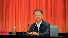 杨传堂：小康路上不能因为交通落后而掉队 