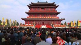 庆阳正宁县中华黄帝文化景区黄帝像落成 