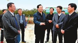 庆阳市各级干部深入基层指导扶贫攻坚工作