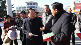 庆阳市开展国家宪法日暨全国法制宣传日集中宣传活动