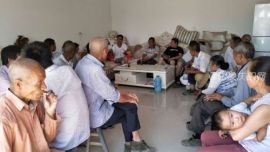 合水县蒿咀铺乡张举塬村二里塬自然村召开村民代表  大会民主评议2018年低保对象