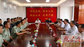 贠建民朱涛看望慰问驻庆部队官兵