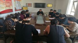 庆阳市司法局机关第一党支部组织党员学习《中国共产党支部工作条例（试行）》