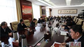 庆阳市委常委会就开好专题民主生活会征求各级各方面意见建议