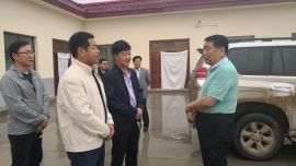 陇东学院党委书记曹复兴赴毛井镇开展帮扶工作调研