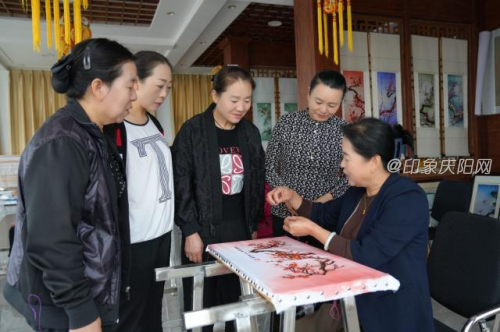 7b72f380c63e4368a38b62726c7389ee