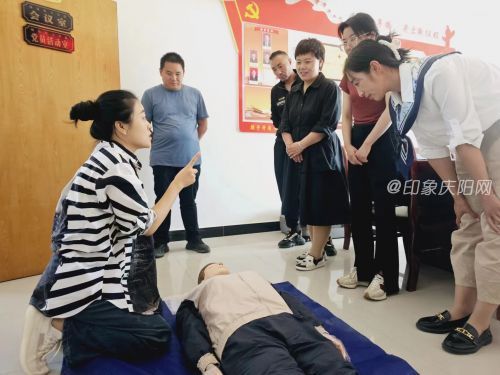 8ae2e2399f0e456eaaba0844a877b642