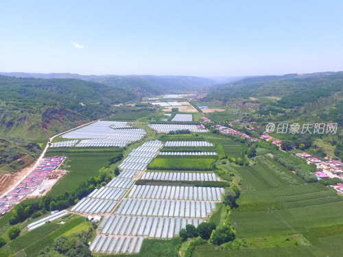 ec449b73438743629a5387750ce0562e