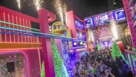 香港海港城 “Merry Spacemas圣誕太空熊遇記”戶外圣誕裝置舉行亮燈儀式