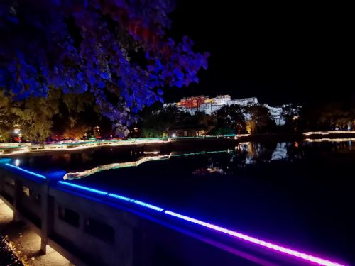 看見(jiàn)西藏：天路格?；? 攝影/徐治財(cái)