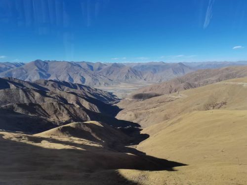 看見(jiàn)西藏：天路格?；? 攝影/徐治財(cái)