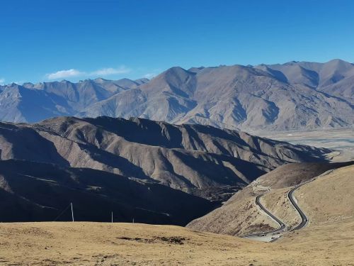 看見(jiàn)西藏：天路格?；? 攝影/徐治財(cái)