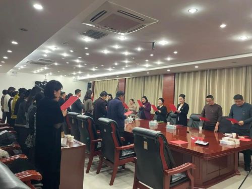 59f2da8f2db340f291ff70902037a377