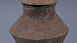 尋寶博物館丨彩繪帶蓋灰陶罐