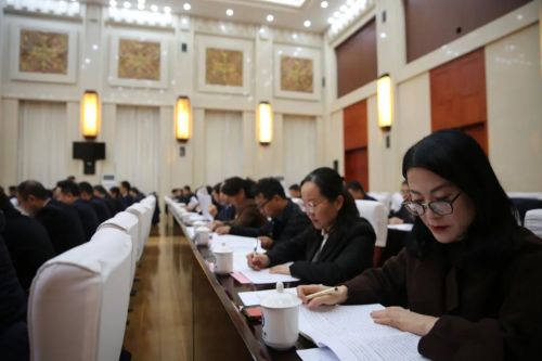 市紀委特約監(jiān)察員代表列席會議
