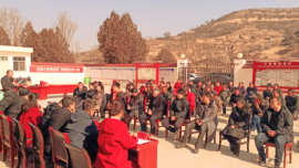 華池：南灣駐村工作隊(duì)聯(lián)合村“兩委”開(kāi)展春節(jié)慰問(wèn)活動(dòng)