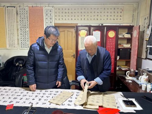 走訪慰問老干部張震合