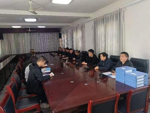 17e5f3a8963e46beb25651b518229c28