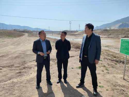 edb5b2c30b3d4995a3228ab17a2a7644