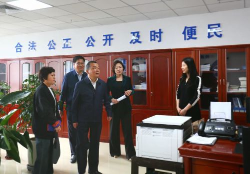 查看行政复议功能室建设情况