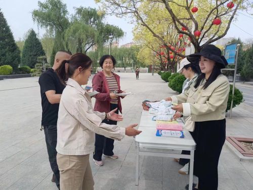 888bc3de87f6443b807fedf1502f26e9