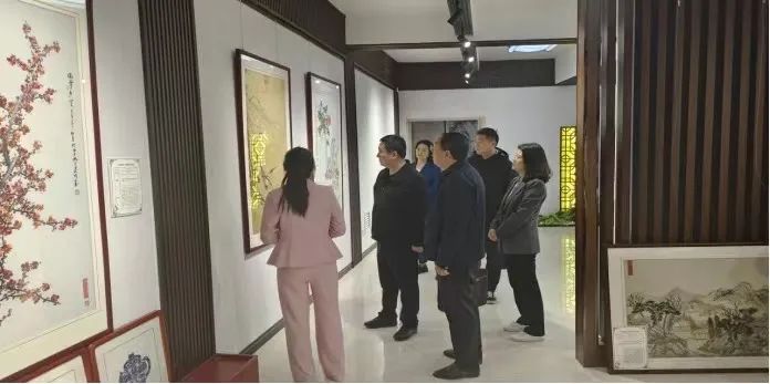 慶陽(yáng)市工商聯(lián)赴鎮(zhèn)原縣開展 2024年“百企調(diào)研紓困”行動(dòng)專題調(diào)研