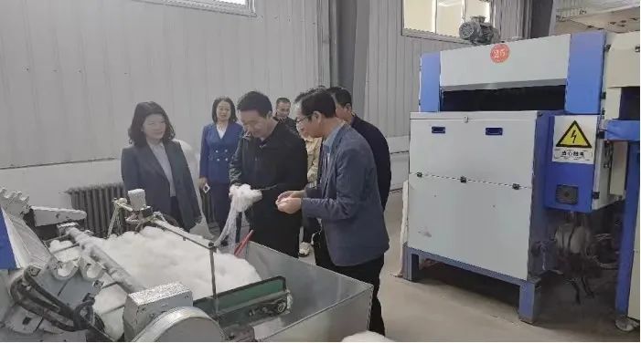 慶陽(yáng)市工商聯(lián)赴鎮(zhèn)原縣開展 2024年“百企調(diào)研紓困”行動(dòng)專題調(diào)研