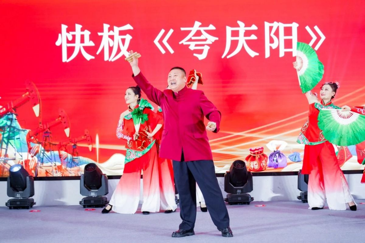 “长庆人回庆阳”暨“追寻长庆源头 重游庆阳老家”活动现场
