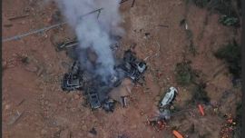 廣東梅大高速路面塌方致19人死30人傷，醫(yī)院已確認(rèn)傷者身份