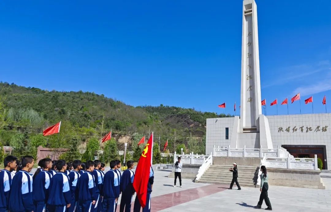 共青团合水县委