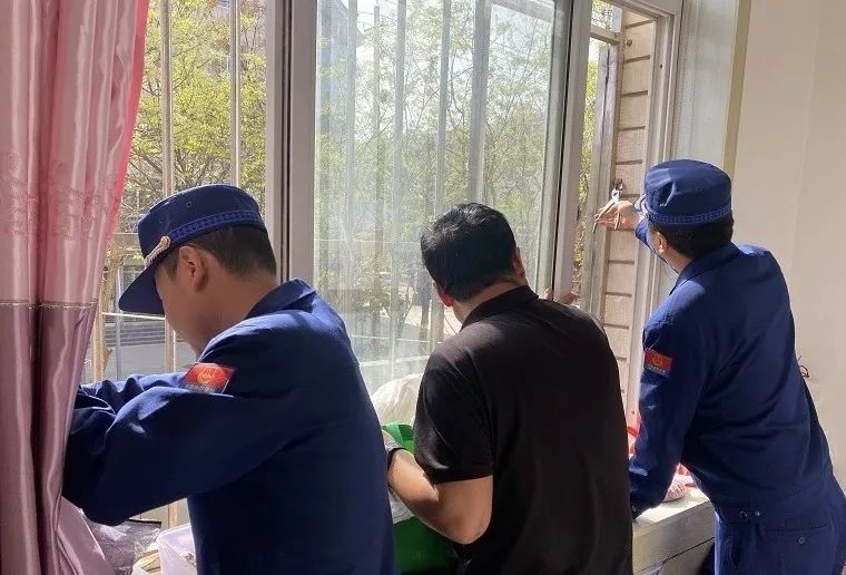 庆阳消防畅通“生命通道”！“清障”“破网”持续推进......