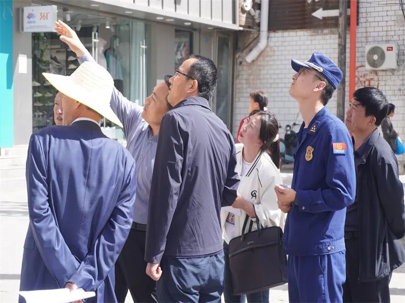 庆阳消防畅通“生命通道”！“清障”“破网”持续推进......