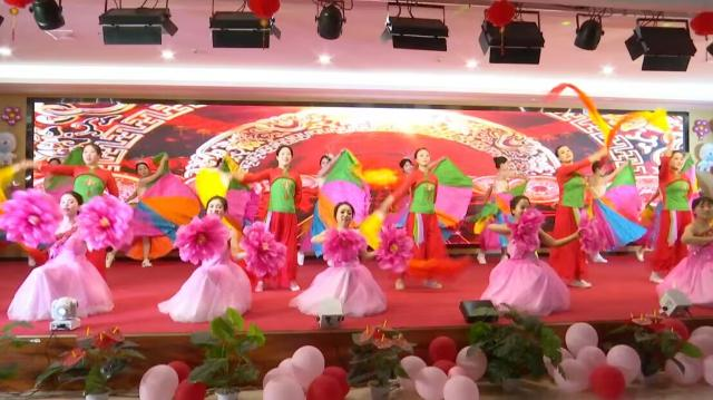 5月9日，合水縣舉行“5·12”國際護士節(jié)表彰大會暨文藝晚會